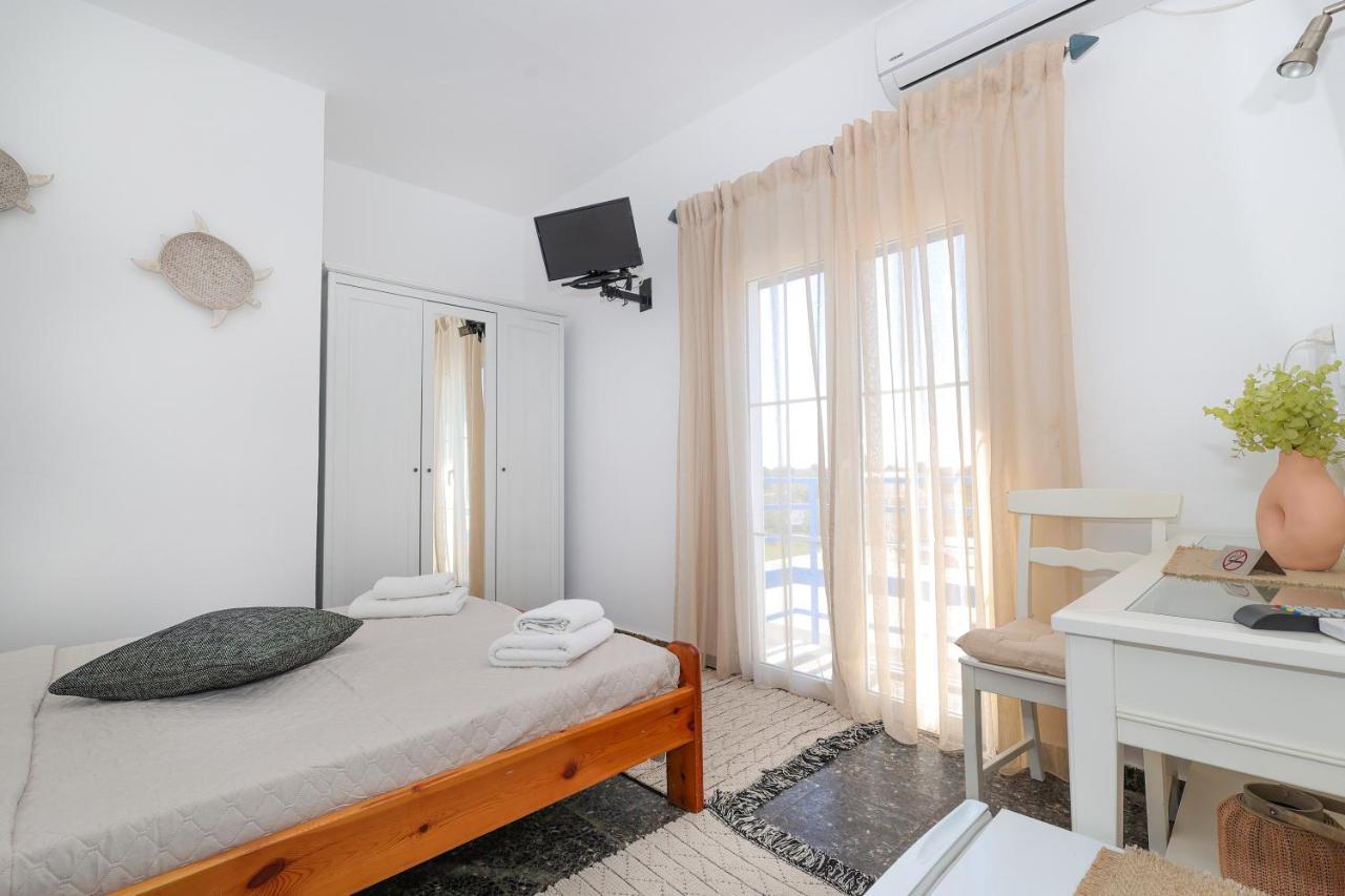 Hotel Hippocampus Pérdika Kültér fotó