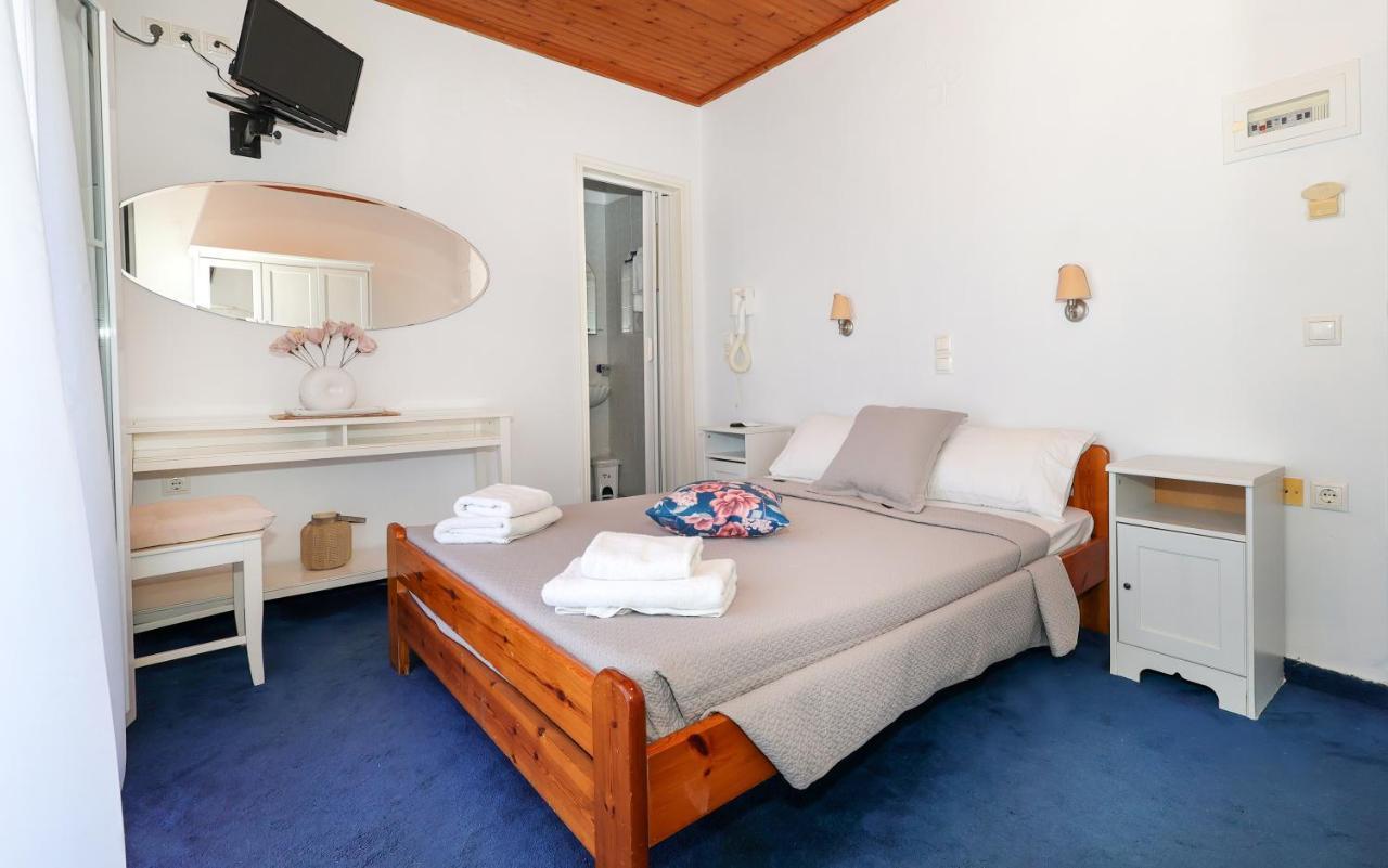 Hotel Hippocampus Pérdika Kültér fotó